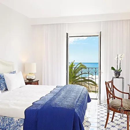 Üdülőközpont Caramel, A Grecotel To Live Adelianósz Kámbosz