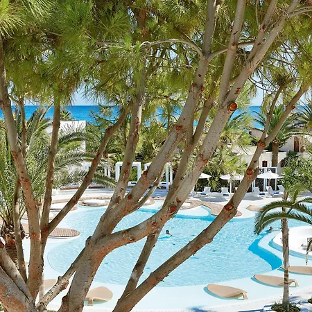 Caramel, A Grecotel To Live Üdülőközpont Adelianósz Kámbosz