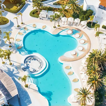Üdülőközpont Caramel, A Grecotel To Live