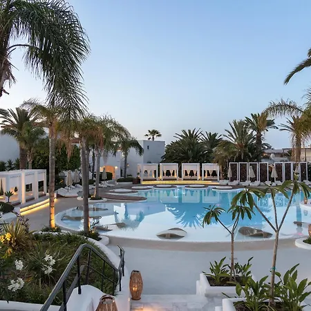 Üdülőközpont Caramel, A Grecotel To Live 5*